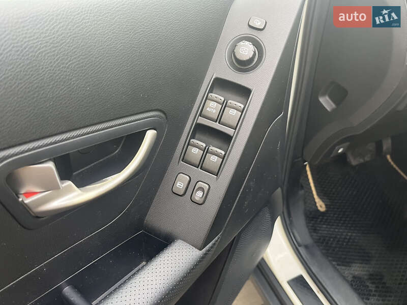 Позашляховик / Кросовер SsangYong Korando 2011 в Івано-Франківську