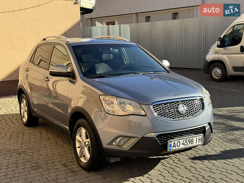 Позашляховик / Кросовер SsangYong Korando 2012 в Ужгороді