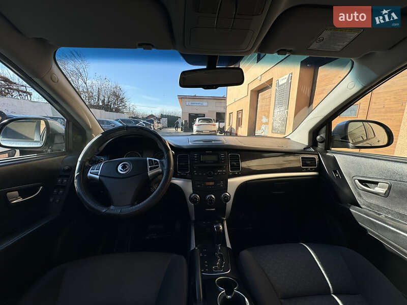 Позашляховик / Кросовер SsangYong Korando 2012 в Ужгороді