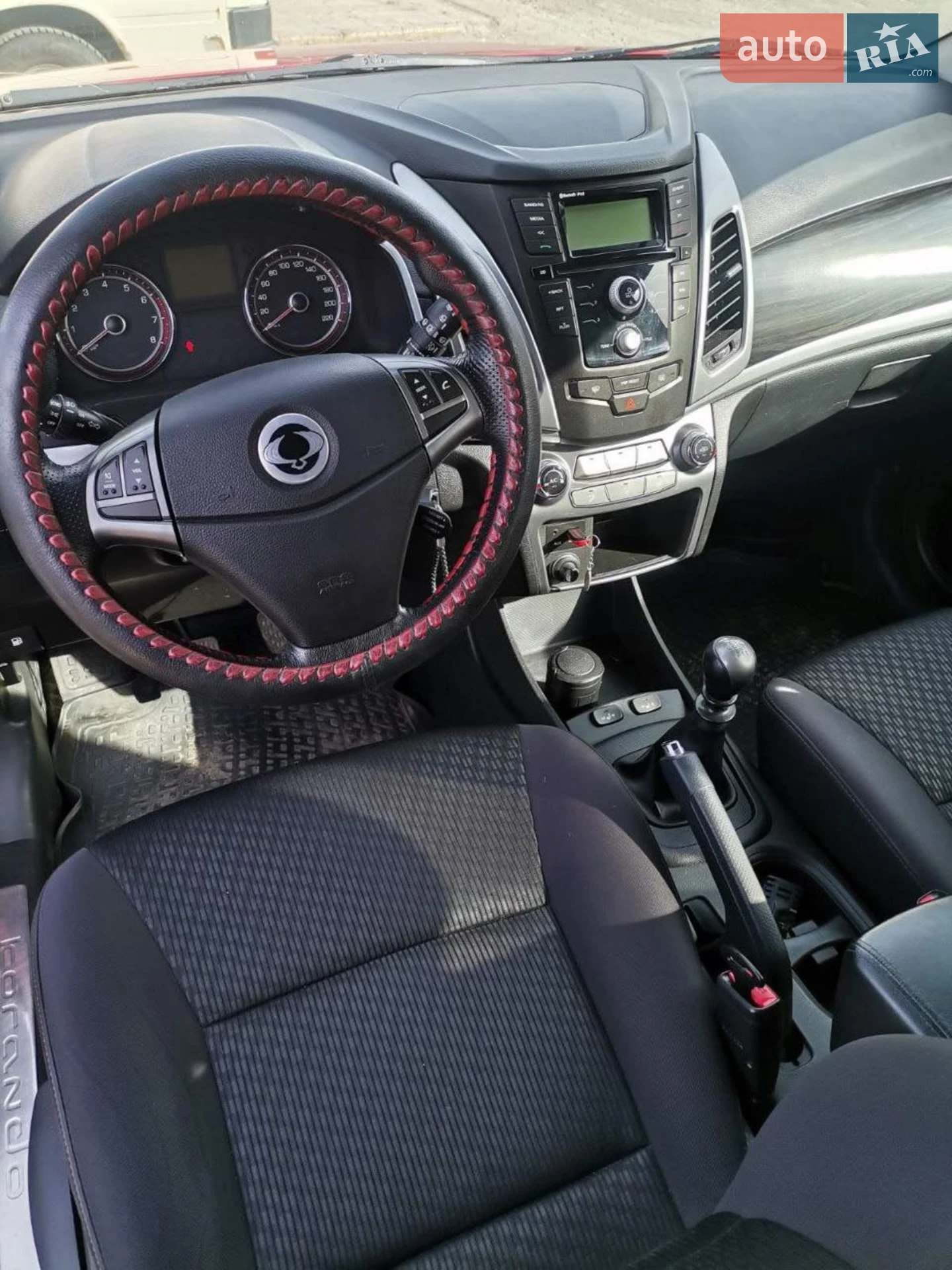 2013 SsangYong Korando - мініатюра 6