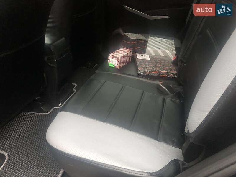 Позашляховик / Кросовер SsangYong Korando 2014 в Одесі фото 10 Позашляховик / Кросовер SsangYong Korando 2014 в Одесі