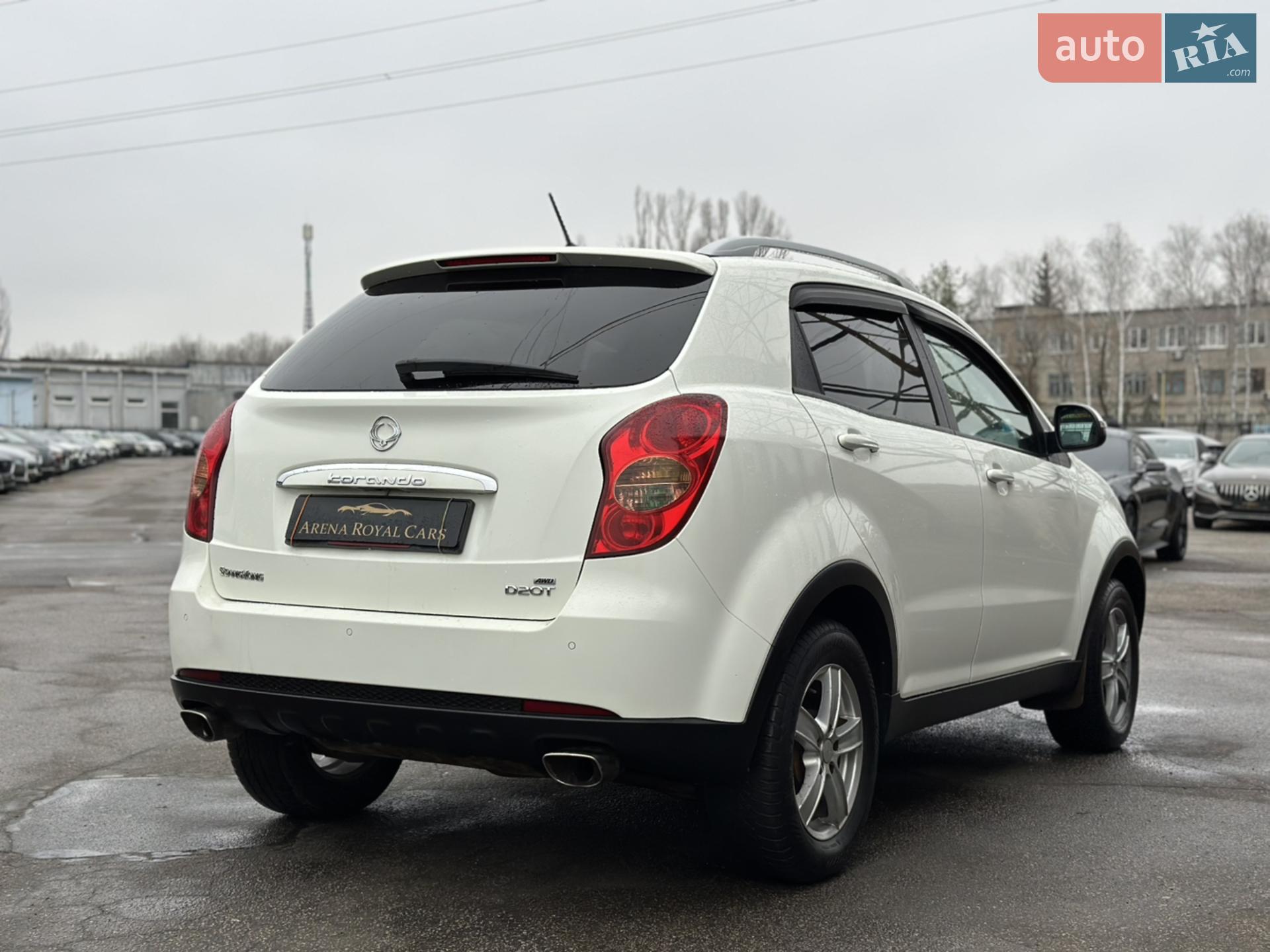 2011 SsangYong Korando - мініатюра 10