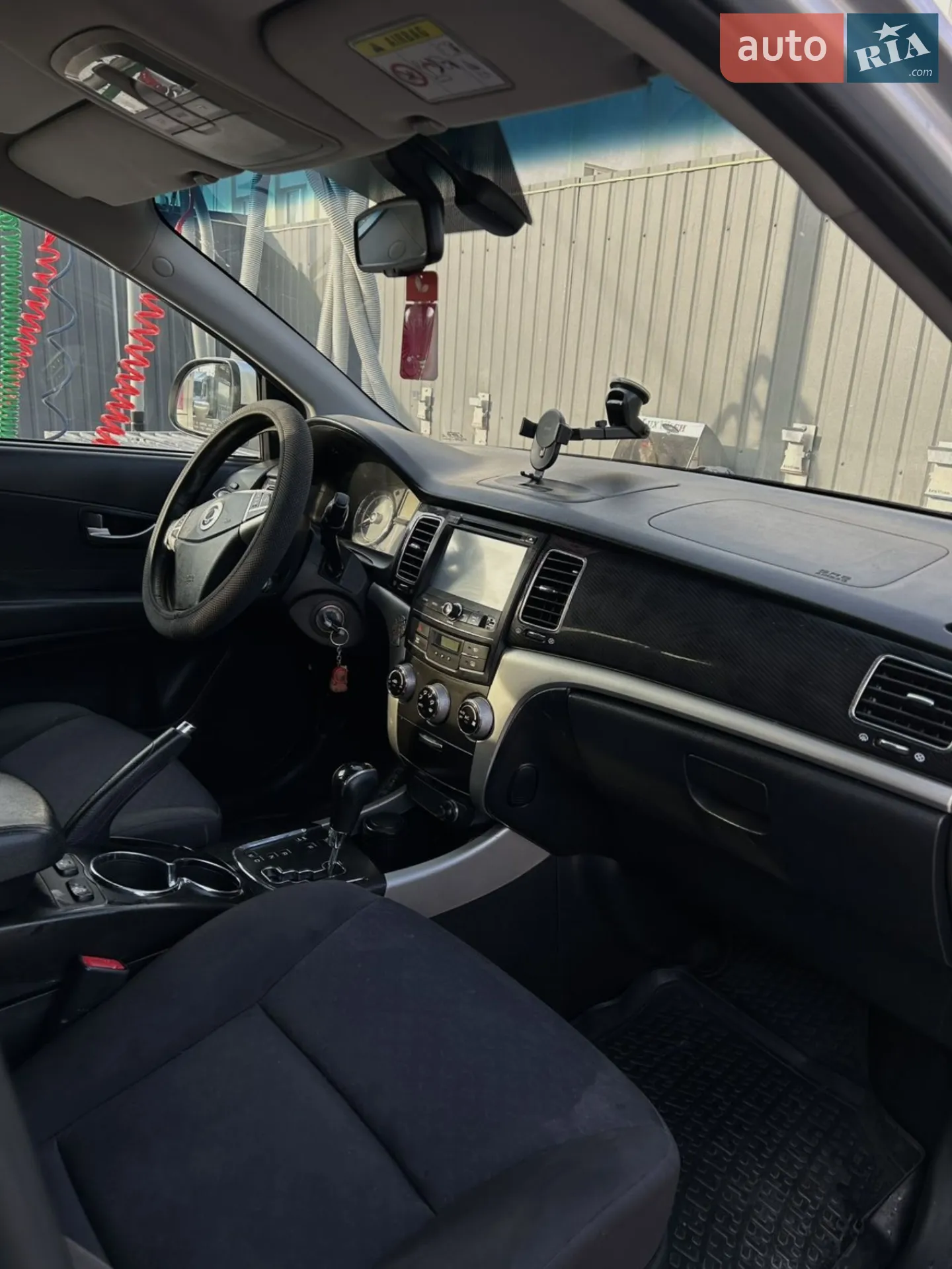 2013 SsangYong Korando - мініатюра 2