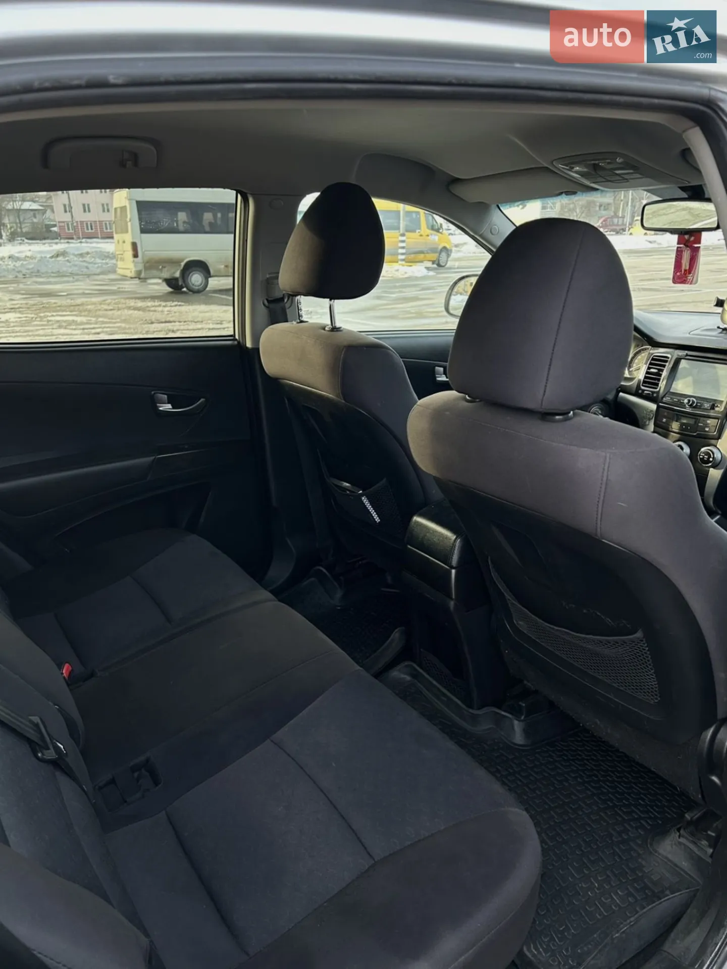 2013 SsangYong Korando - мініатюра 3