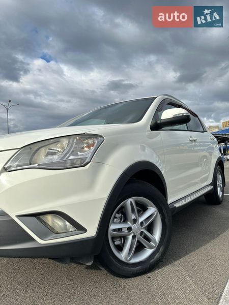 Внедорожник / Кроссовер SsangYong Korando 2011 в Киеве
