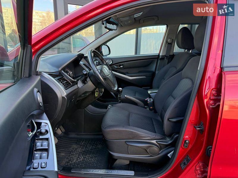 Внедорожник / Кроссовер SsangYong Korando 2013 в Киеве