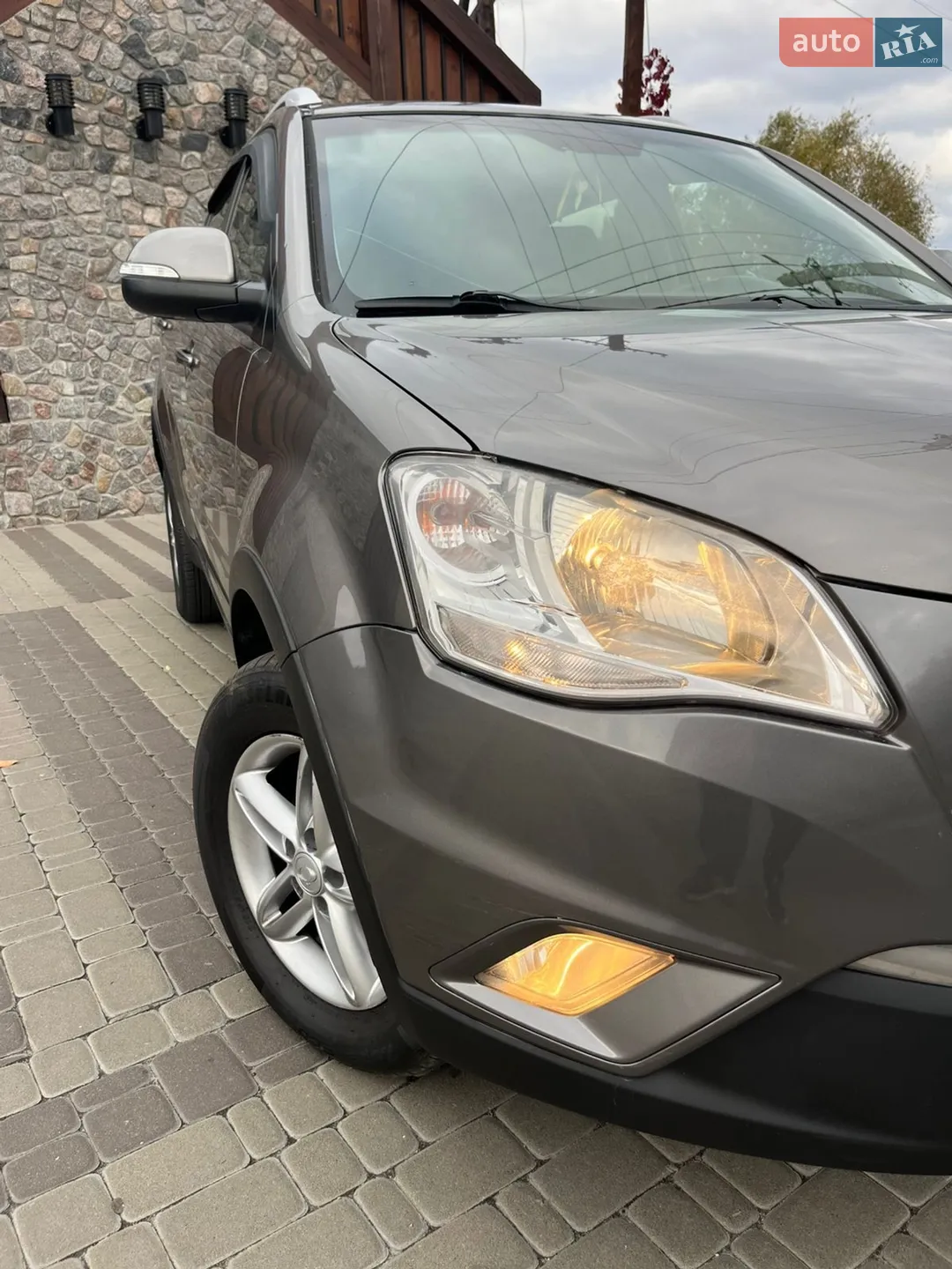 2011 SsangYong Korando - мініатюра 8
