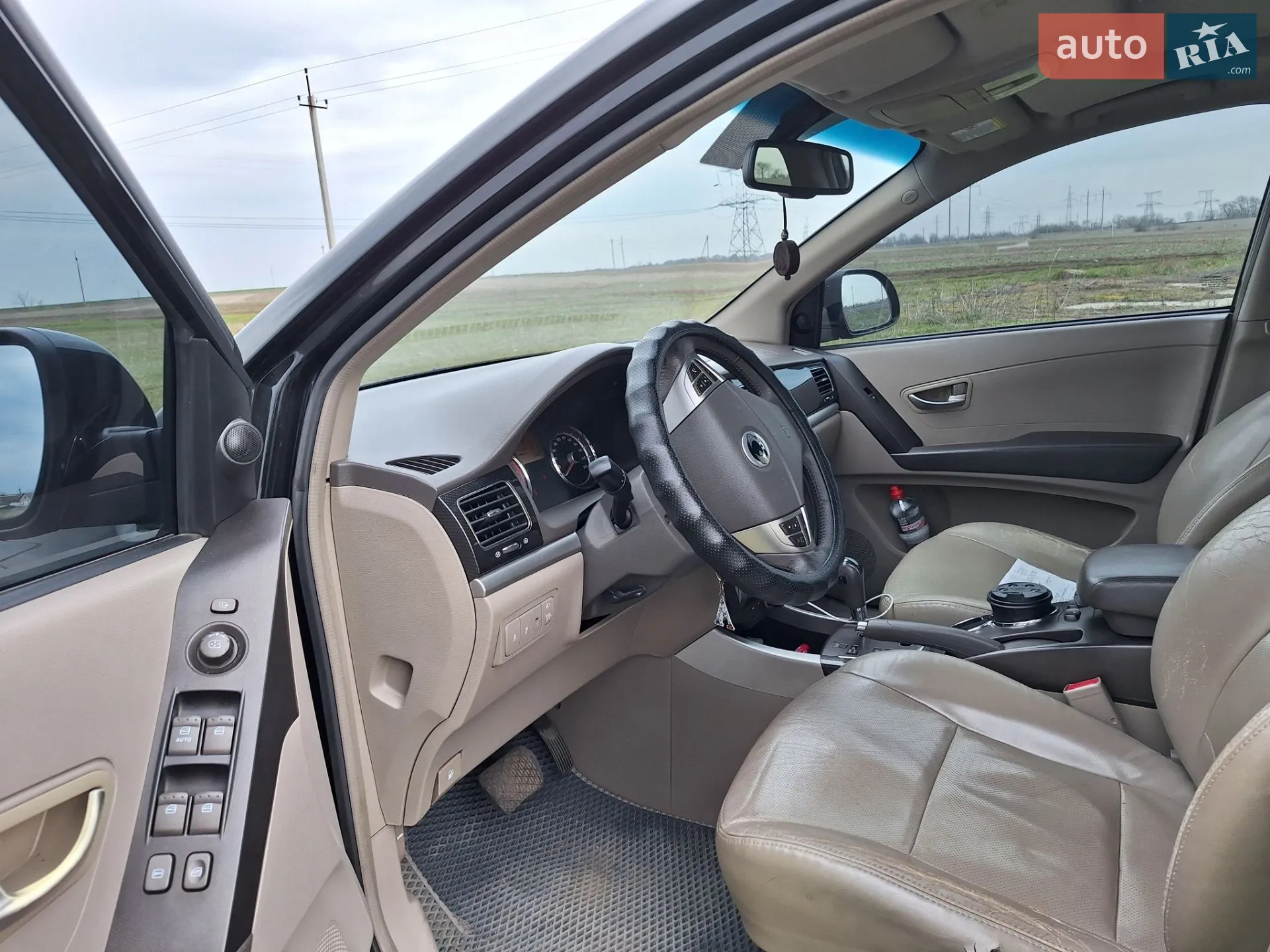 2012 SsangYong Korando - мініатюра 2