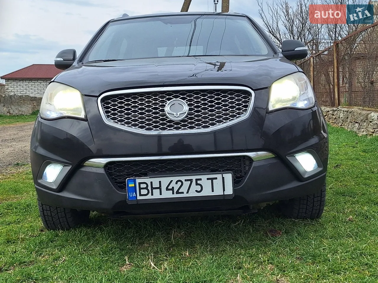 2011 SsangYong Korando - мініатюра 15