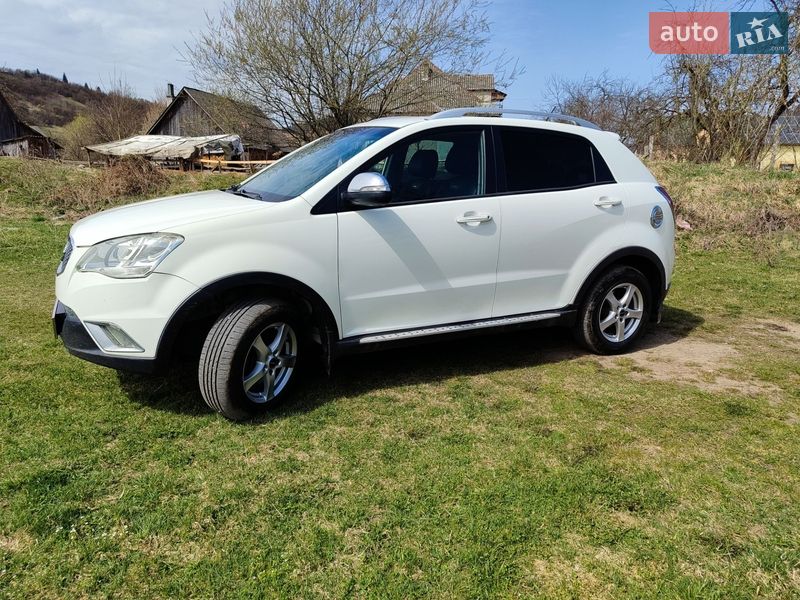 Позашляховик / Кросовер SsangYong Korando 2011 в Міжгір'ї
