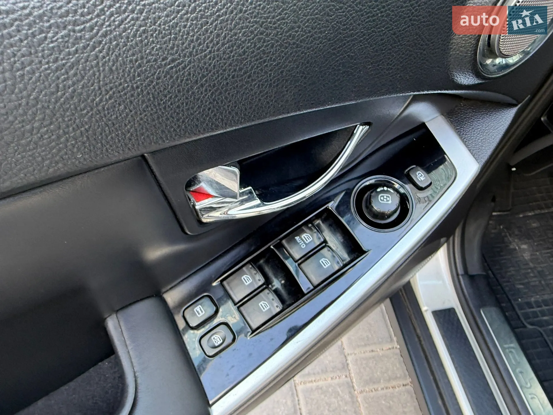 2013 SsangYong Korando - мініатюра 42