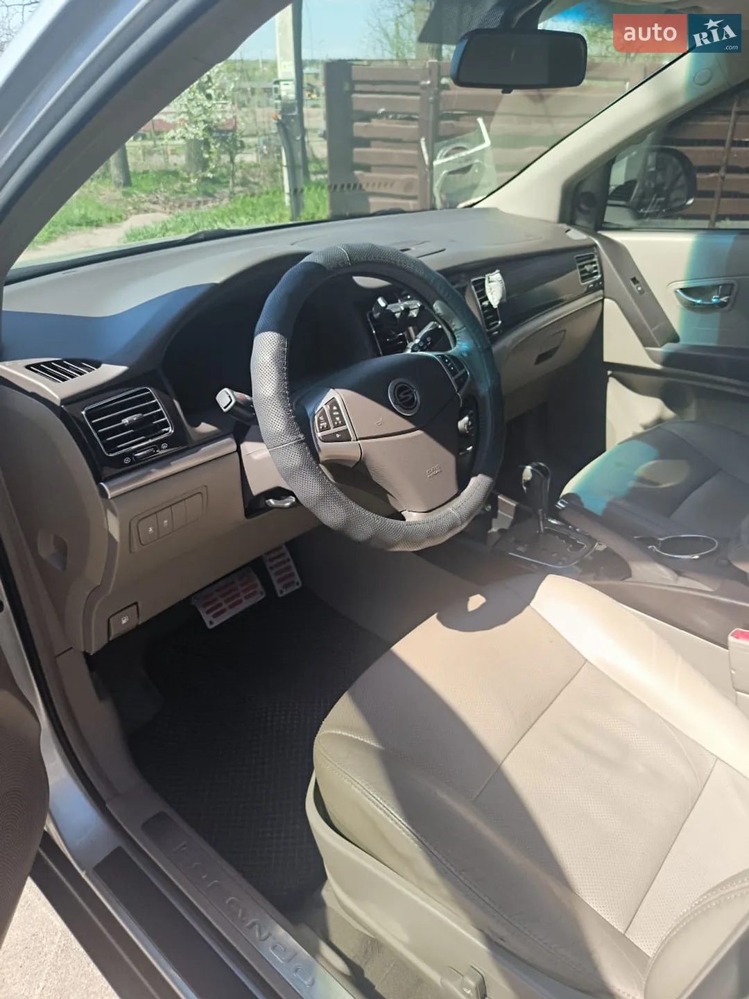 2011 SsangYong Korando - мініатюра 17