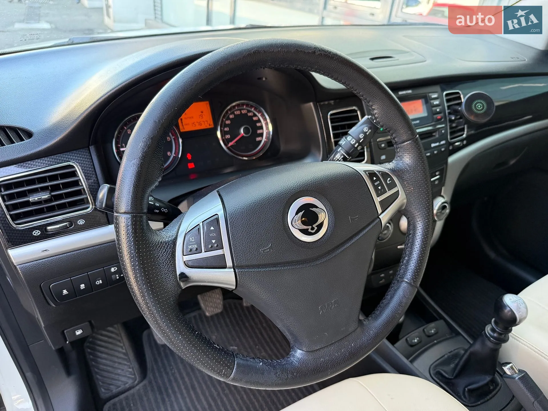 2012 SsangYong Korando - мініатюра 13