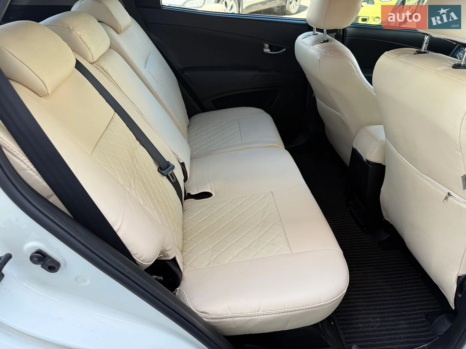 2012 SsangYong Korando - мініатюра 19