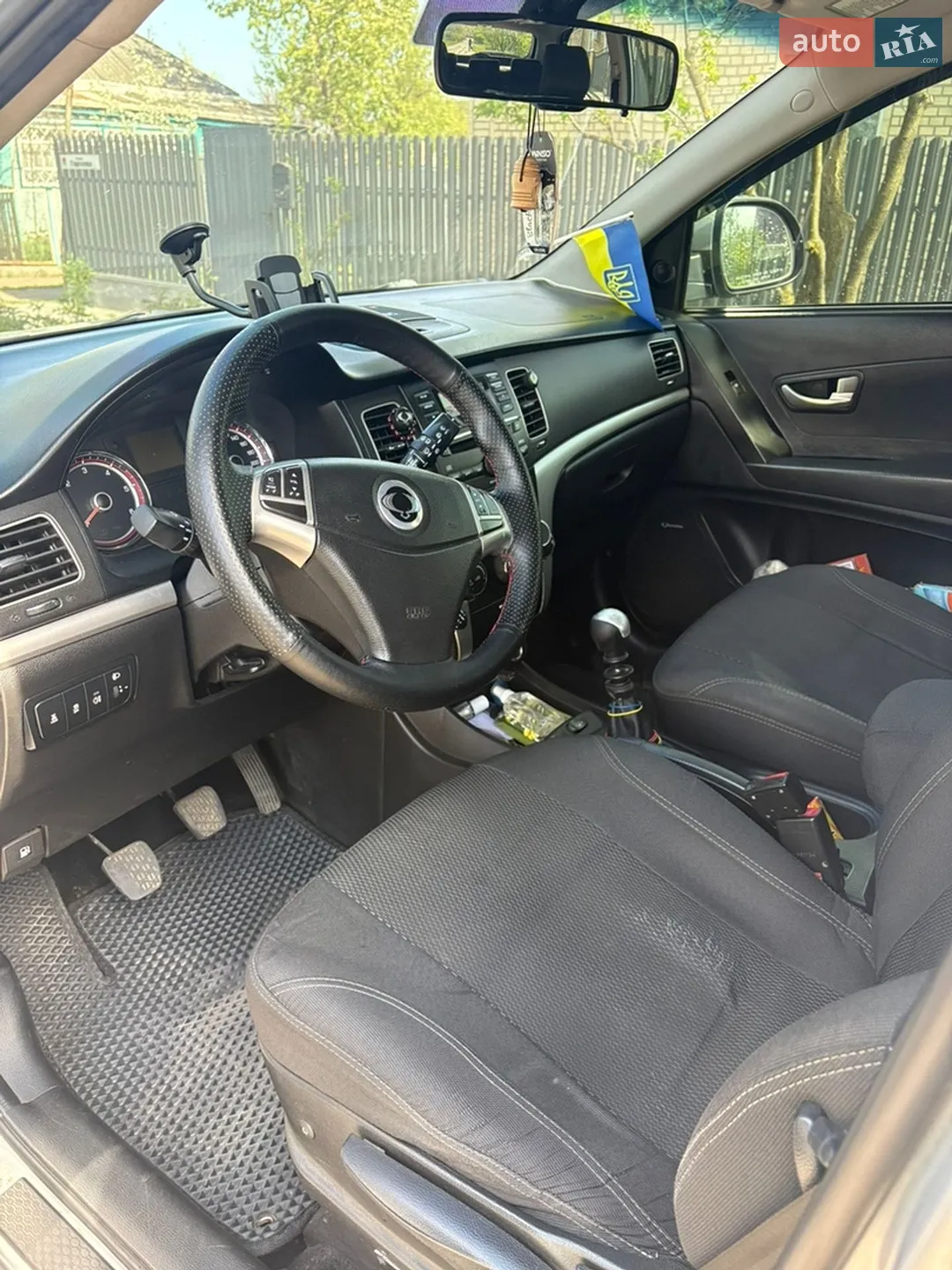 2011 SsangYong Korando - мініатюра 15