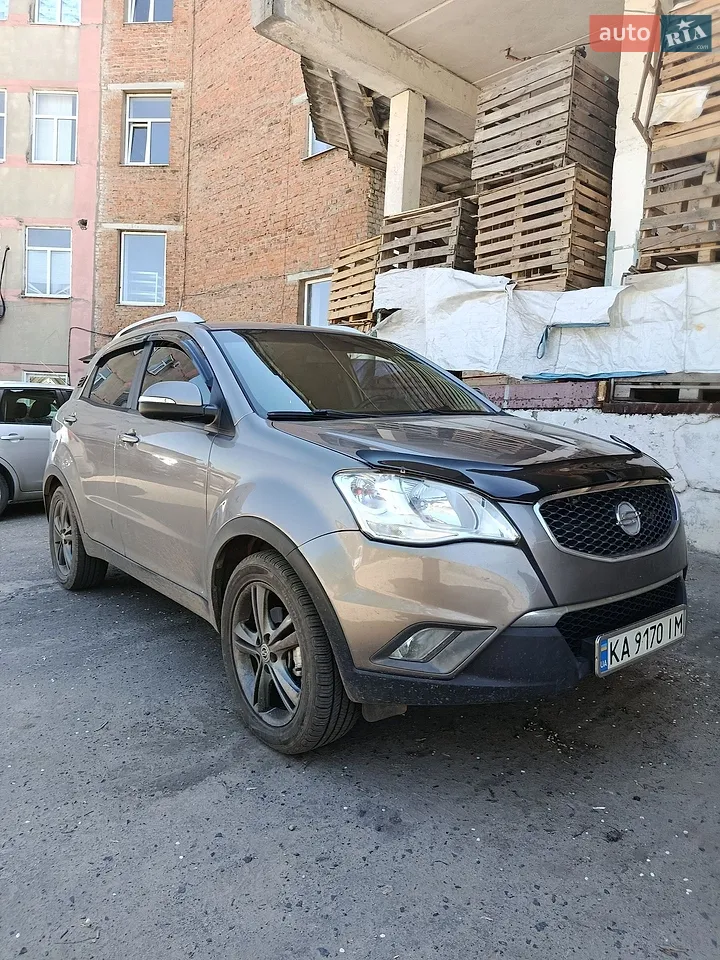 2012 SsangYong Korando - мініатюра 8