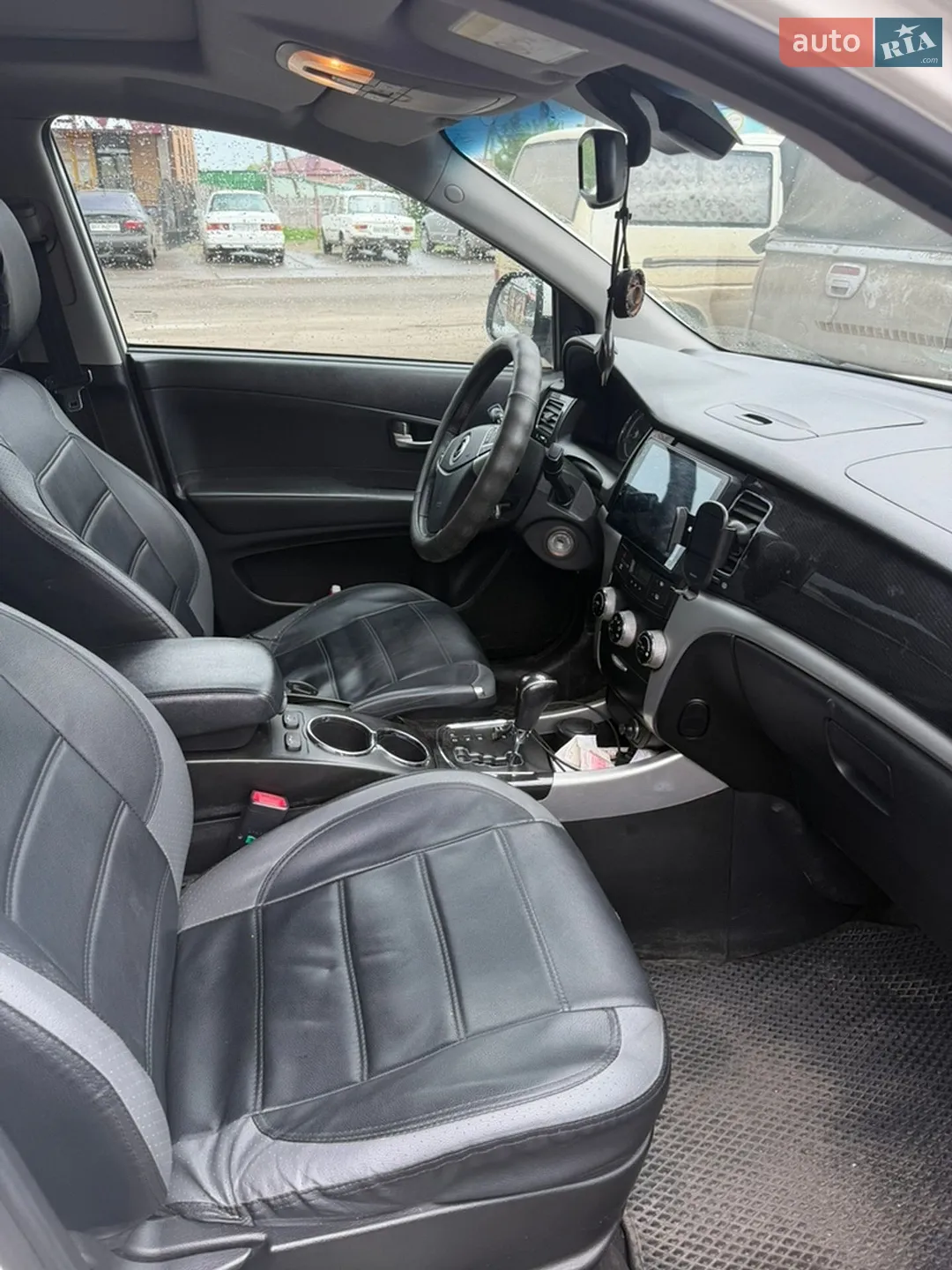 2013 SsangYong Korando - мініатюра 4