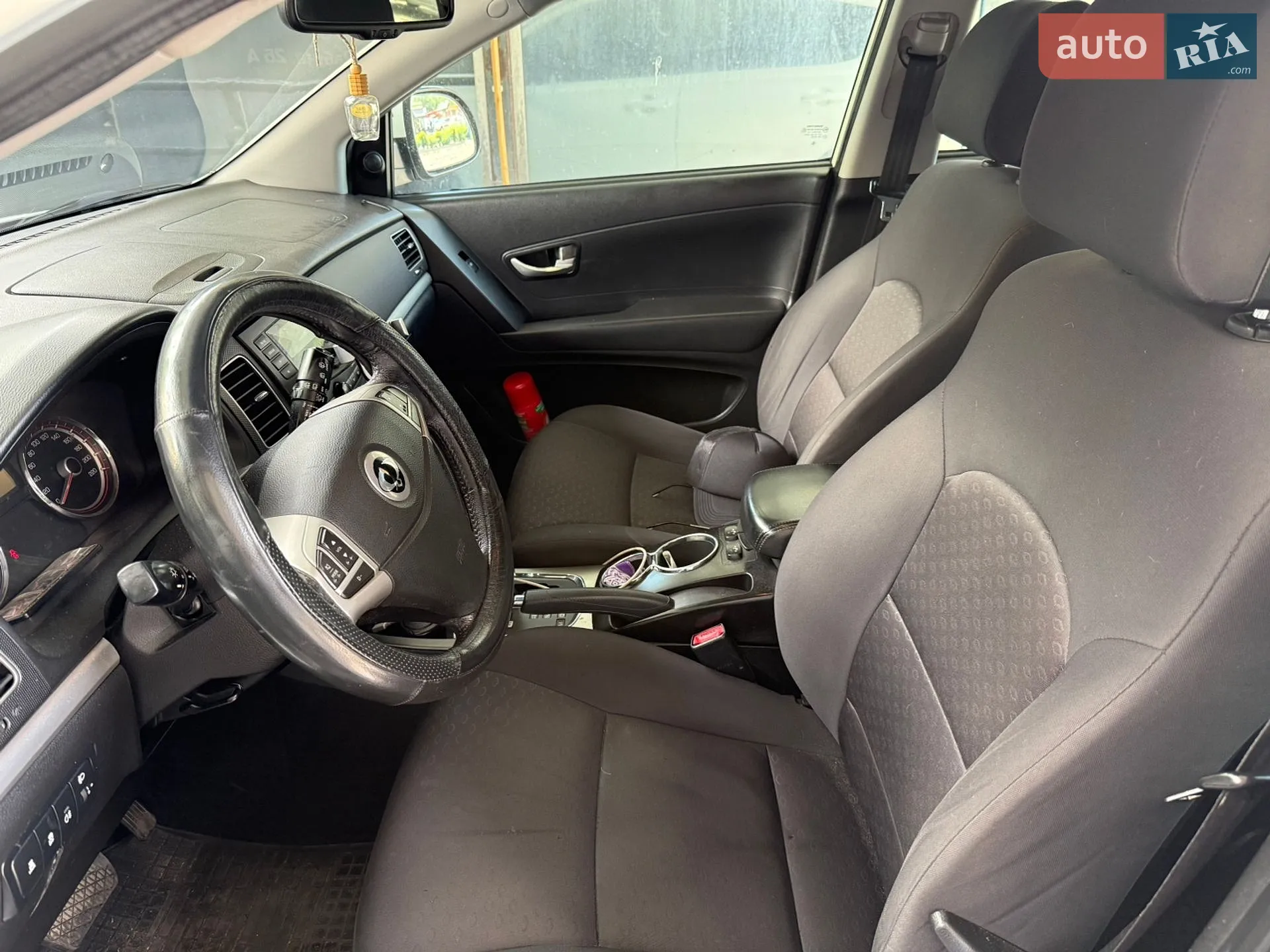 2011 SsangYong Korando - мініатюра 15