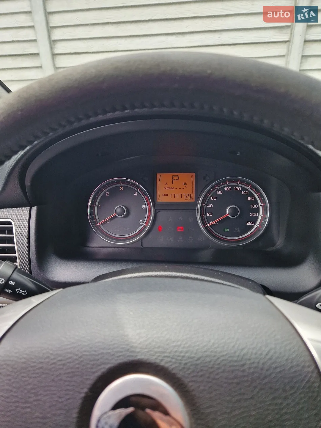 2011 SsangYong Korando - мініатюра 5
