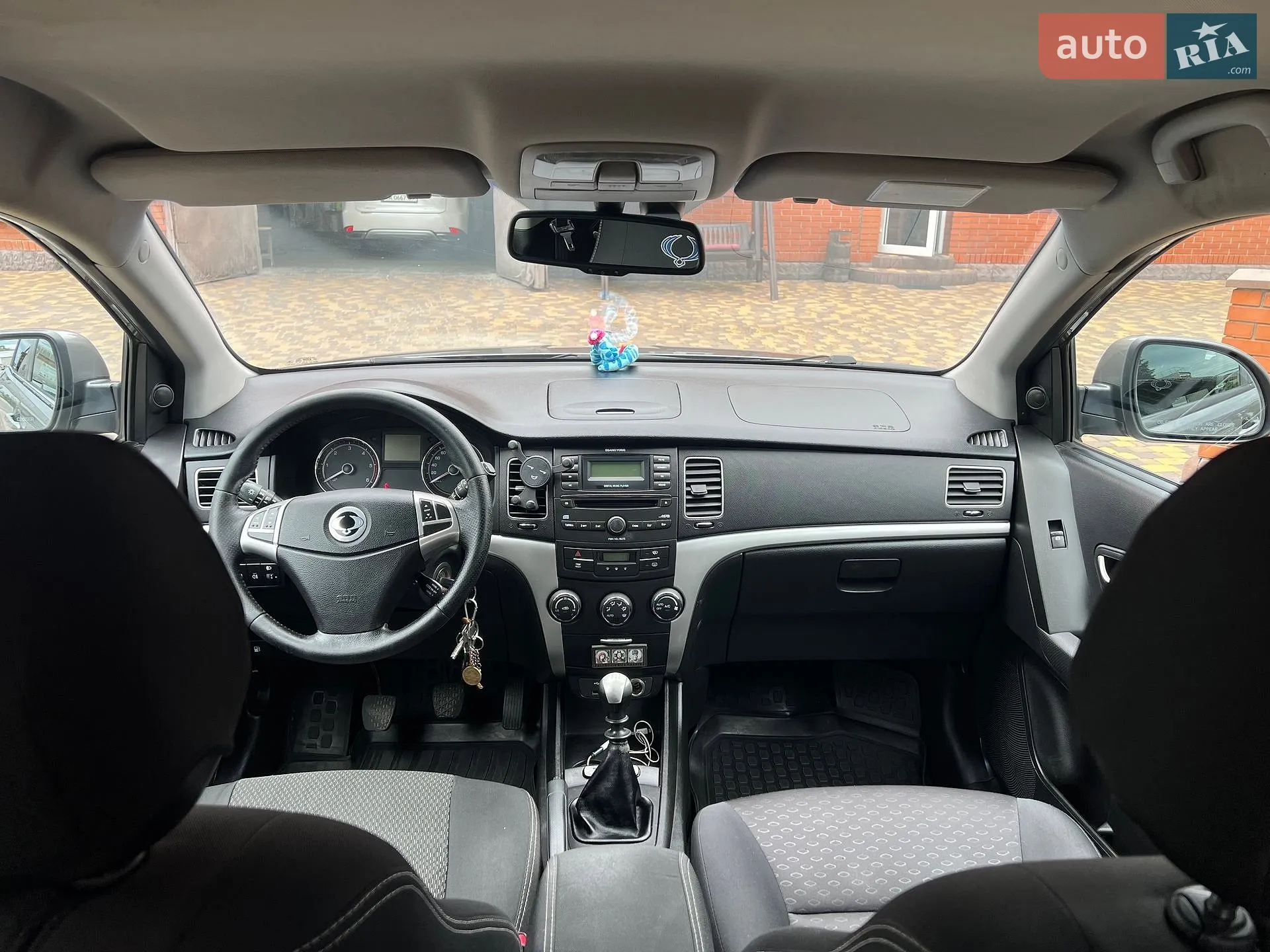 2011 SsangYong Korando - мініатюра 14
