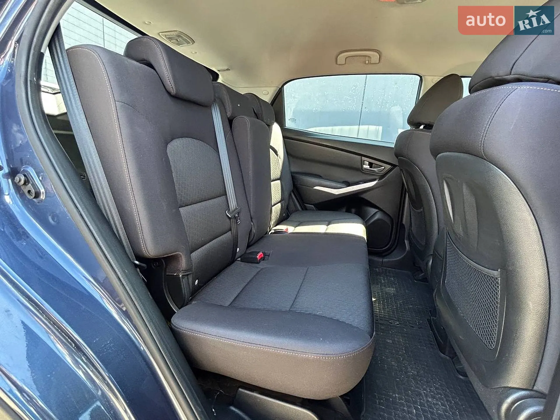 2014 SsangYong Korando - мініатюра 12