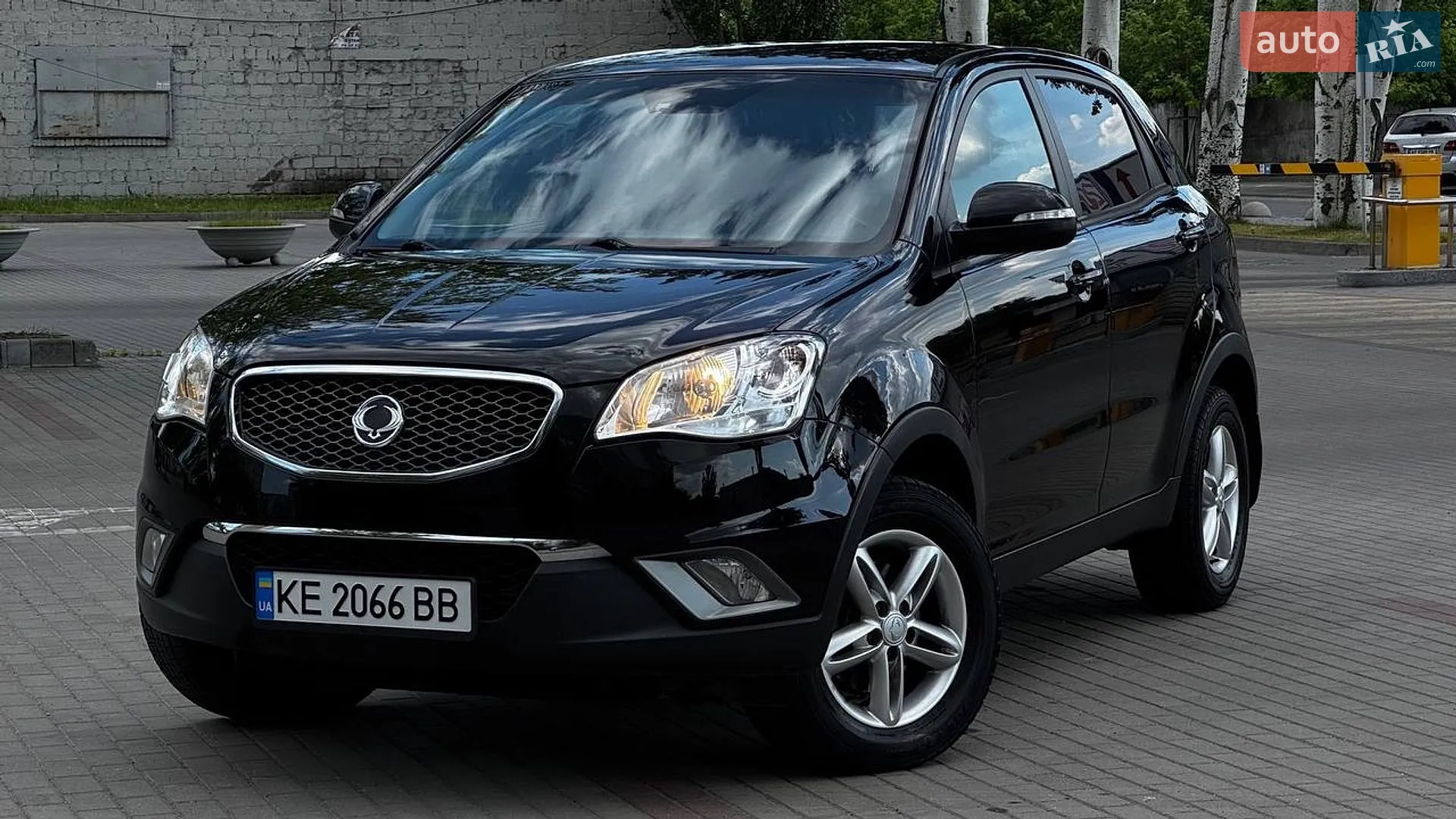 2011 SsangYong Korando - мініатюра 2