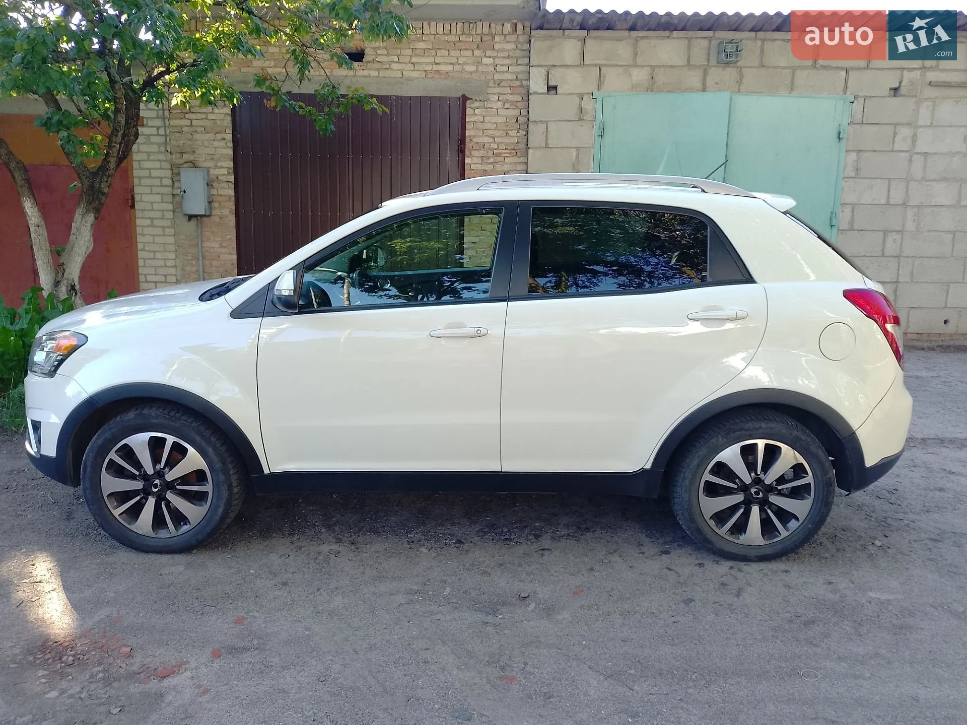 2014 SsangYong Korando - мініатюра 5