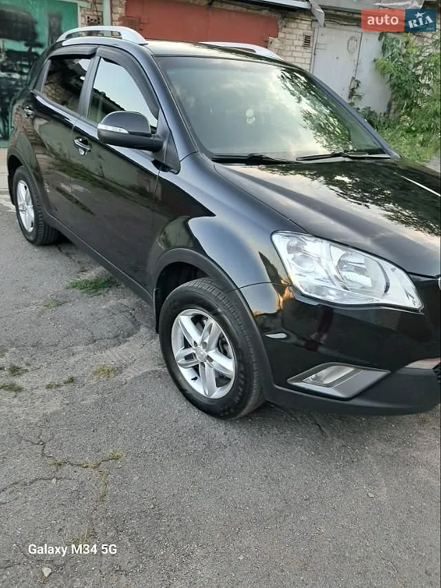 2010 SsangYong Korando - мініатюра 13