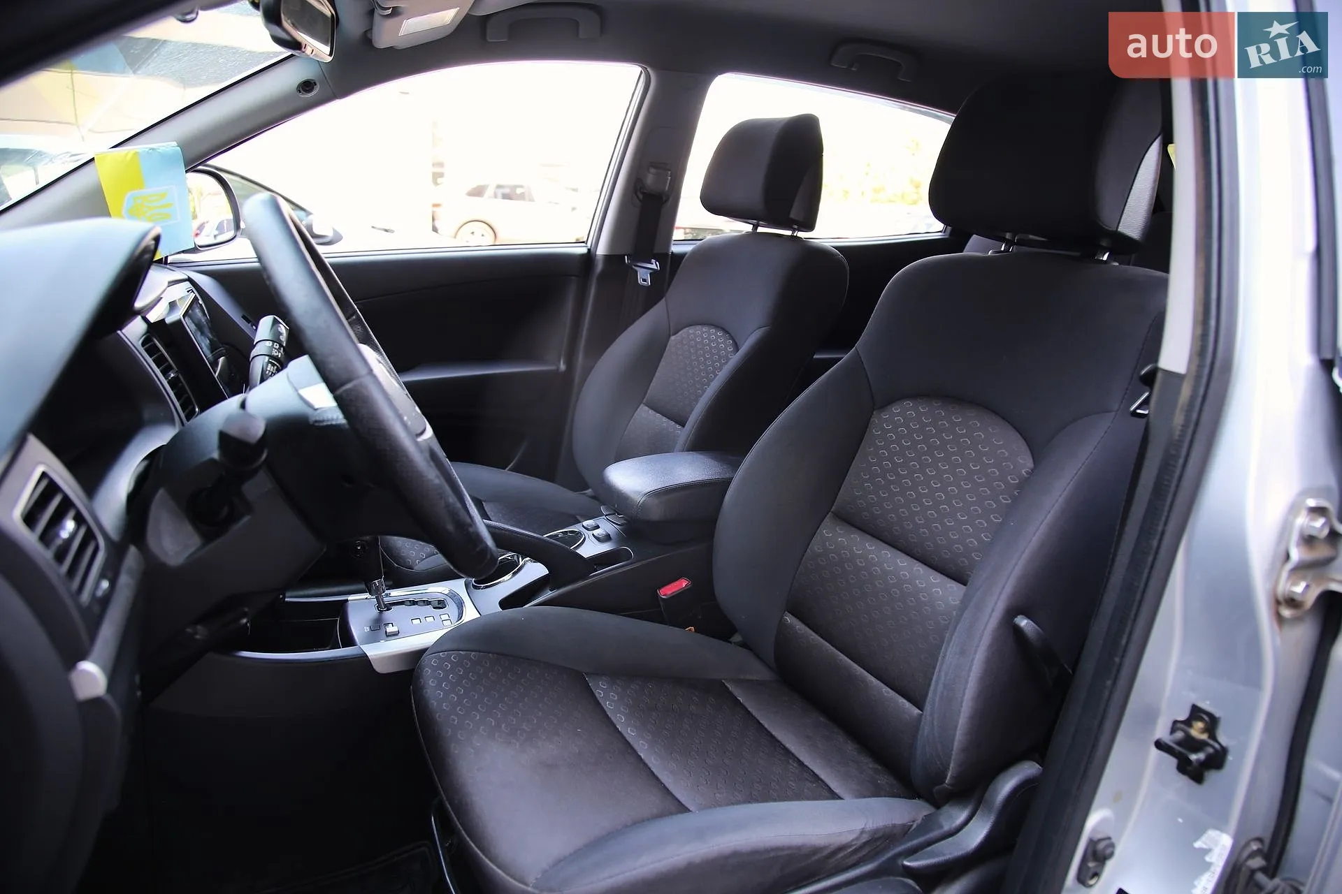 2011 SsangYong Korando - мініатюра 7