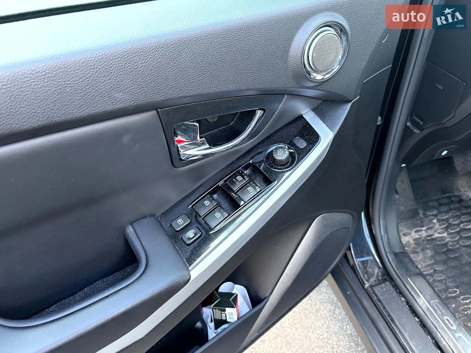 2014 SsangYong Korando - мініатюра 25