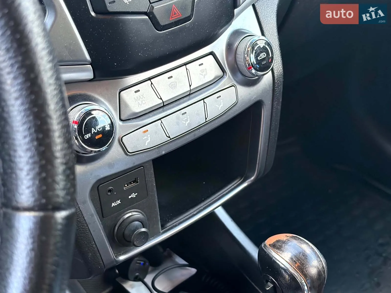 2014 SsangYong Korando - мініатюра 27
