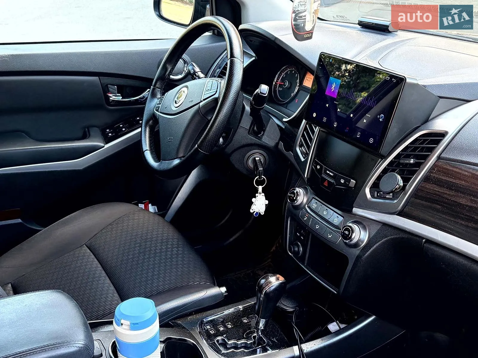 2014 SsangYong Korando - мініатюра 14