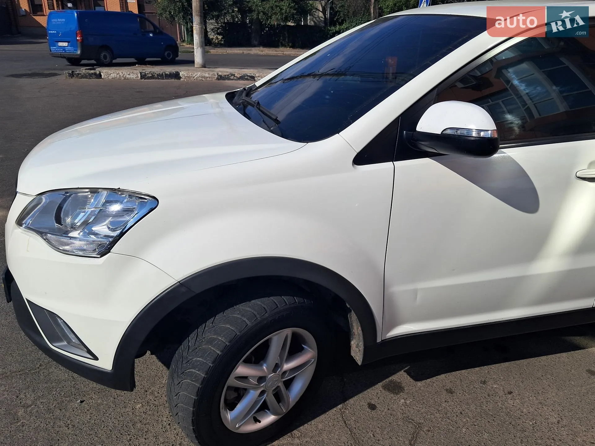 2011 SsangYong Korando - мініатюра 2