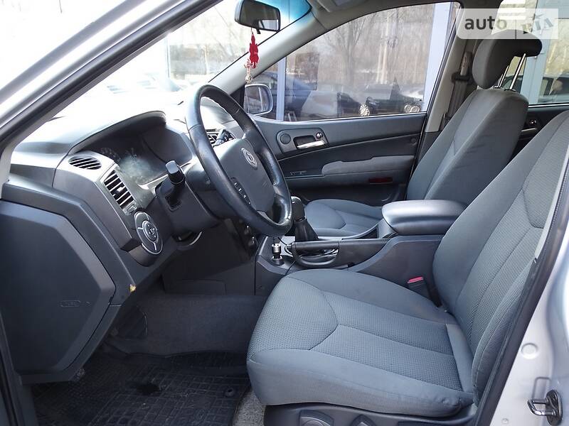 Позашляховик / Кросовер SsangYong Kyron 2006 в Дніпрі фото 14 Позашляховик / Кросовер SsangYong Kyron 2006 в Дніпрі