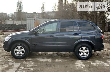 Позашляховик / Кросовер SsangYong Kyron 2014 в 