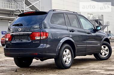 Позашляховик / Кросовер SsangYong Kyron 2014 в 