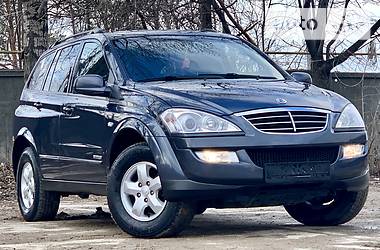 Позашляховик / Кросовер SsangYong Kyron 2014 в 