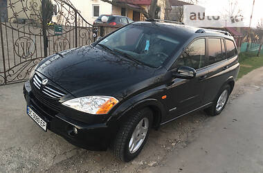 Позашляховик / Кросовер SsangYong Kyron 2006 в 