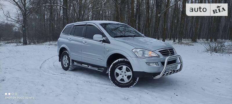 Позашляховик / Кросовер SsangYong Kyron 2010 в Києві