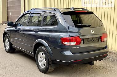 Внедорожник / Кроссовер SsangYong Kyron 2013 в 