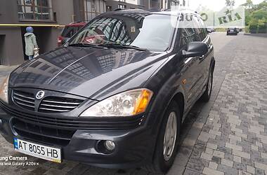 Внедорожник / Кроссовер SsangYong Kyron 2005 в 