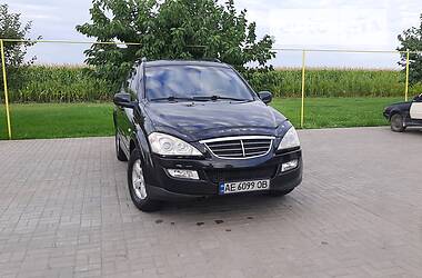 Внедорожник / Кроссовер SsangYong Kyron 2010 в 