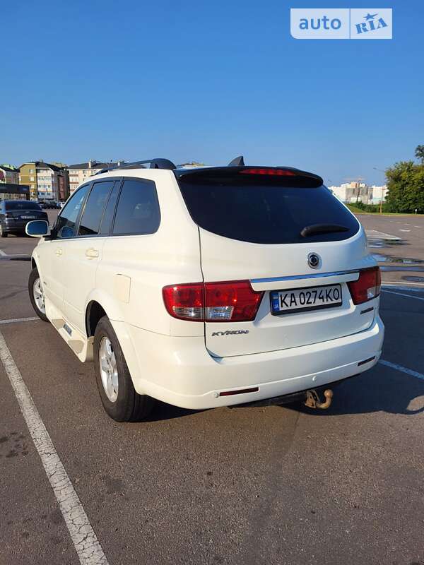 Позашляховик / Кросовер SsangYong Kyron 2009 в Києві