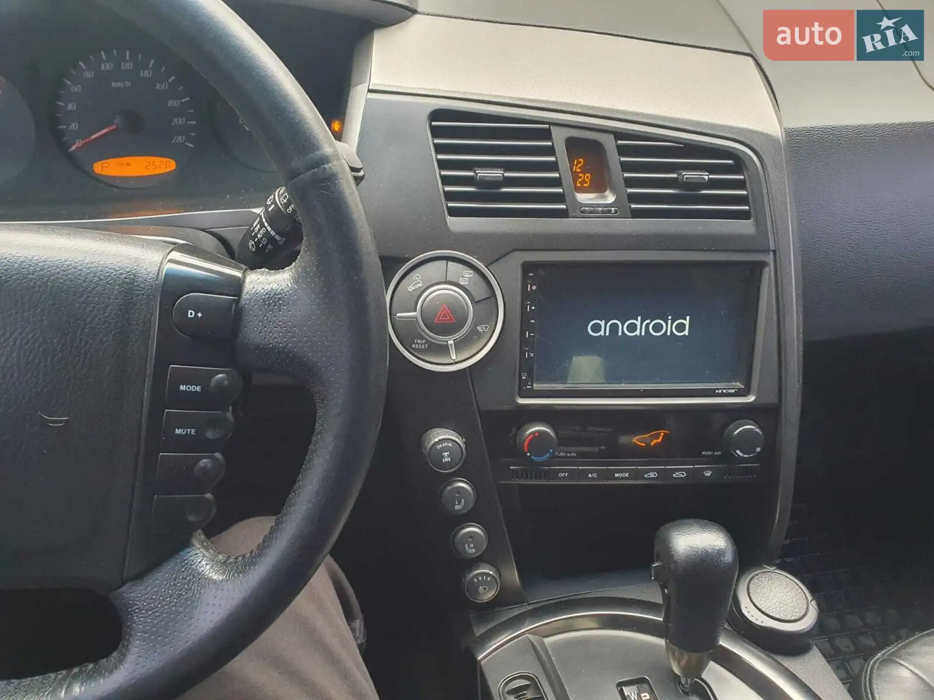 2011 SsangYong Kyron - мініатюра 7