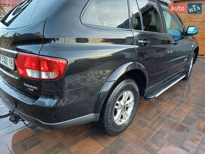 Внедорожник / Кроссовер SsangYong Kyron 2010 в Ровно
