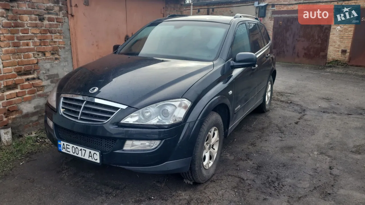 2010 SsangYong Kyron - мініатюра 16