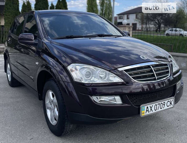 Позашляховик / Кросовер SsangYong Kyron 2010 в Харкові