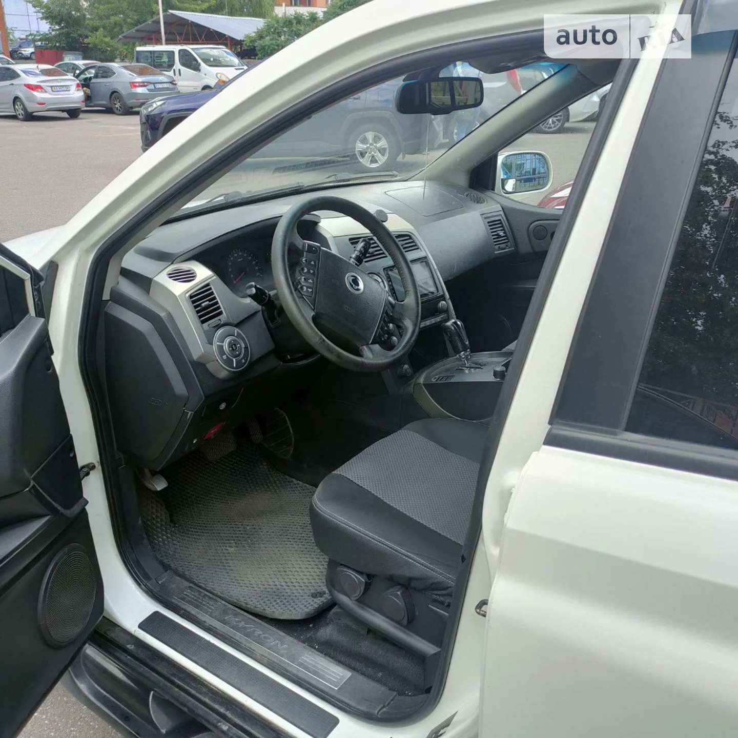 2011 SsangYong Kyron - мініатюра 14
