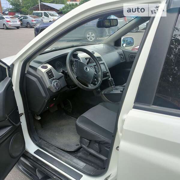 Внедорожник / Кроссовер SsangYong Kyron 2011 в Киеве фото 14 Внедорожник / Кроссовер SsangYong Kyron 2011 в Киеве