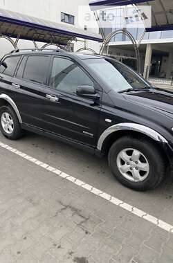 Внедорожник / Кроссовер SsangYong Kyron 2012 в 